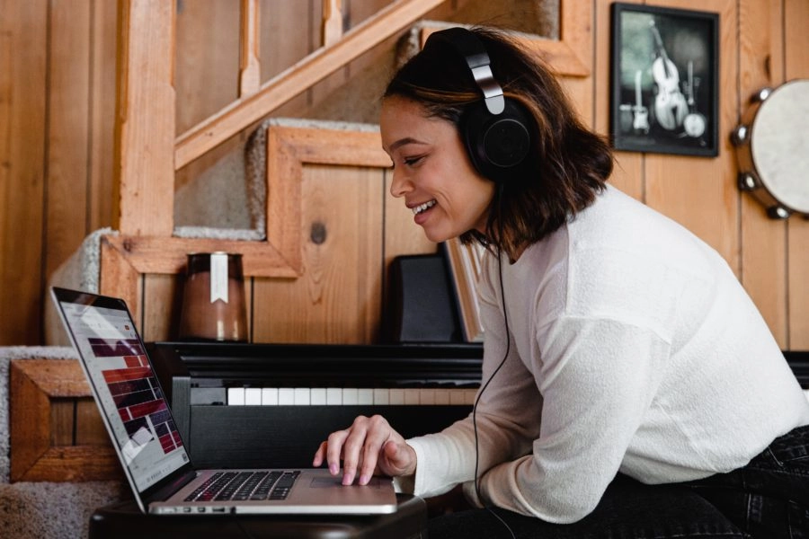 Woman recording on her computer