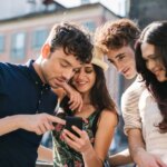 How to Build a Community Around Your Brand (+ Brand Community Examples)