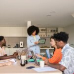 What Does a Community Manager do? (Tips and Best Practices)