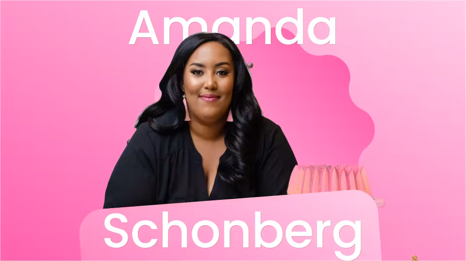 Amanda Schonberg hero portrait